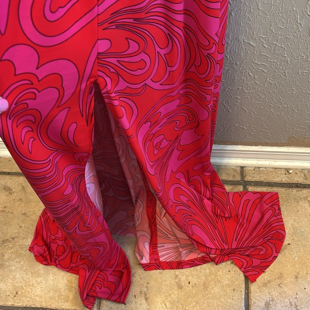 Michael Kors Cynthia Pink Paisley Halter Maxi Dress Women’s Size Medium - Picture 5 of 11